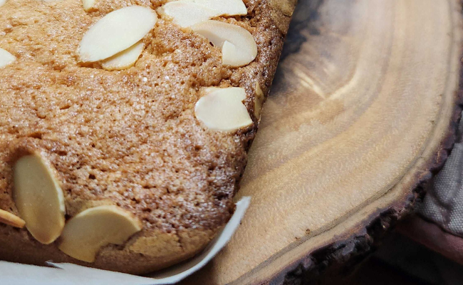 Selina's Fave Frangipane Blondies