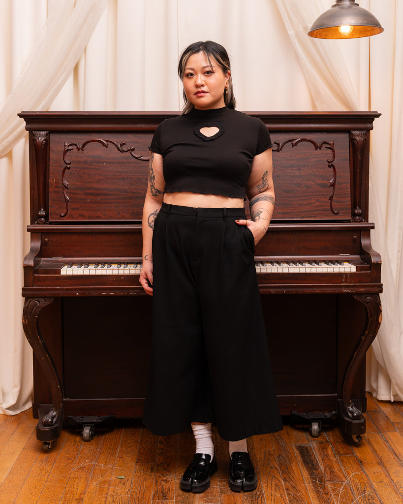 Heart Throb | Black Mini Tee