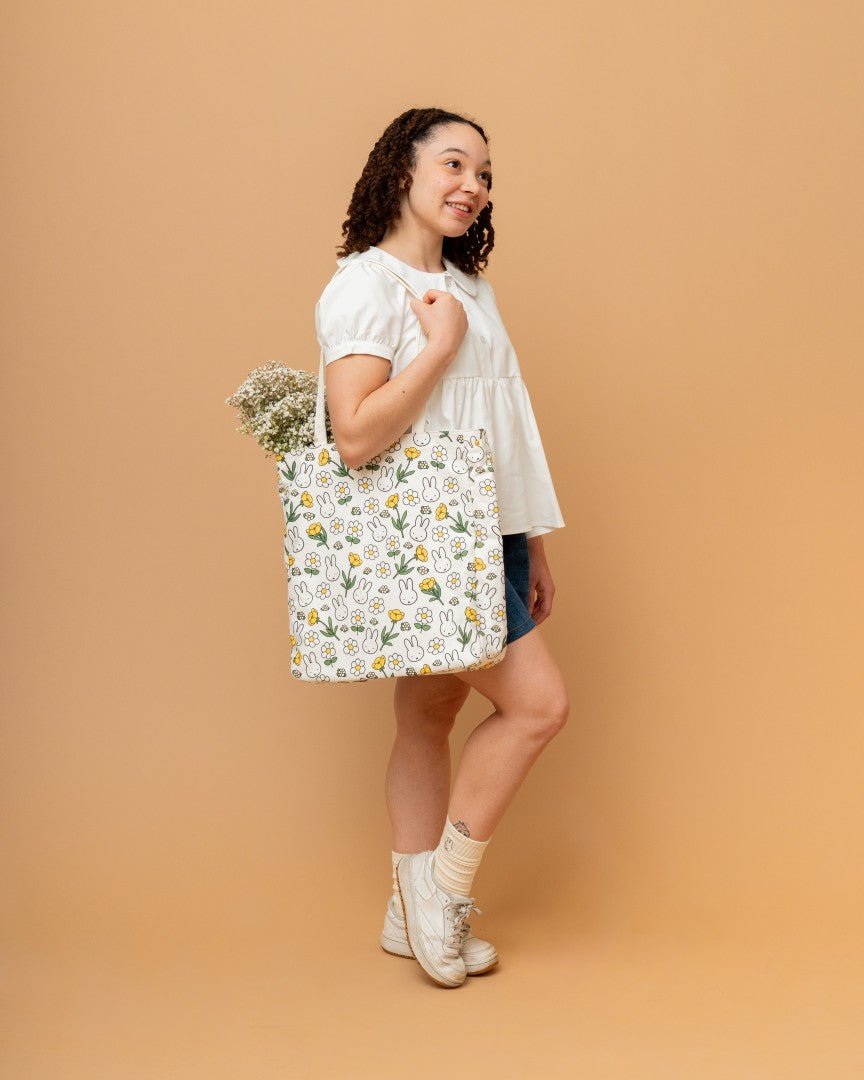 Miffy Meadow | Tote Bag - carmico