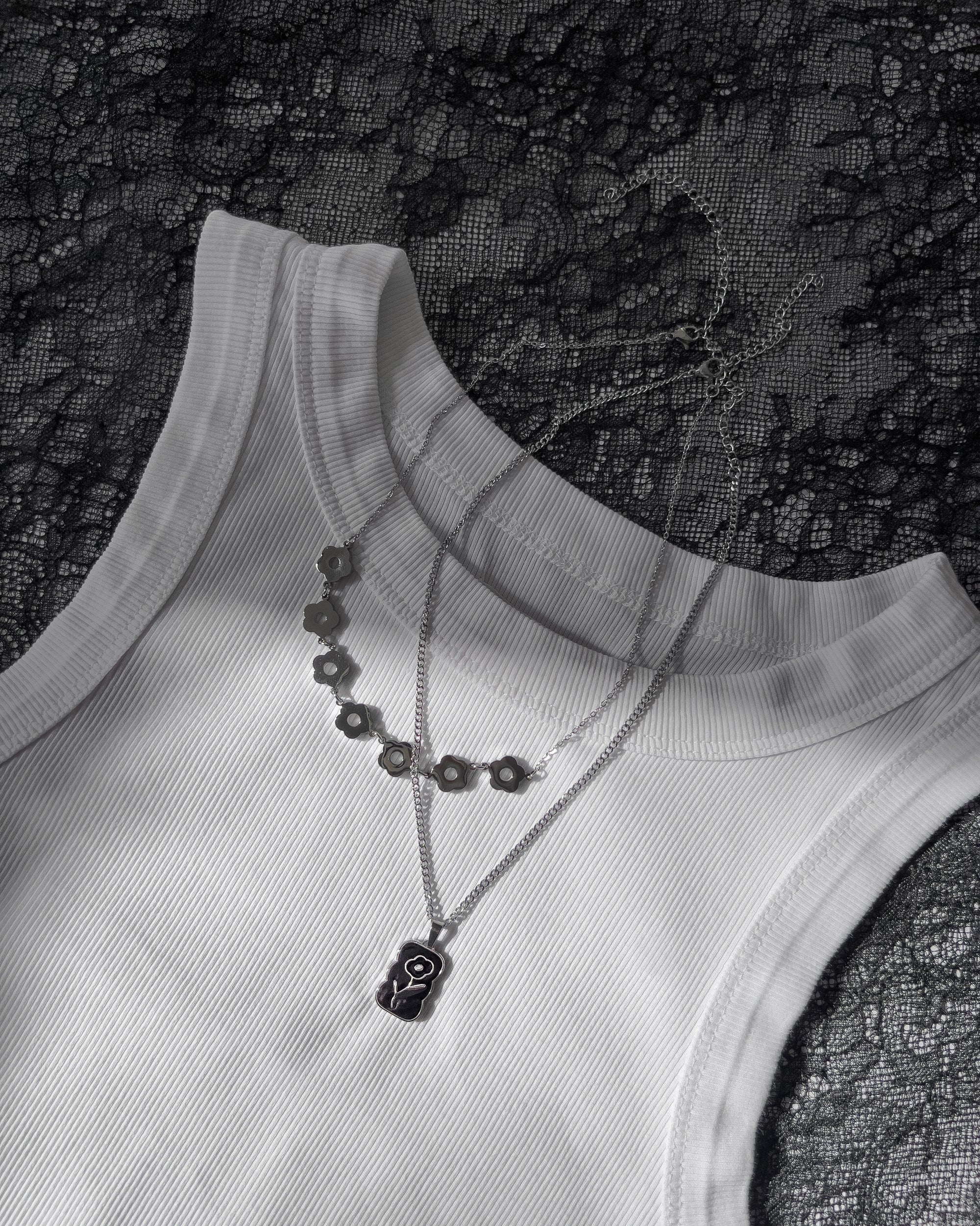 Daisy Chain Necklace