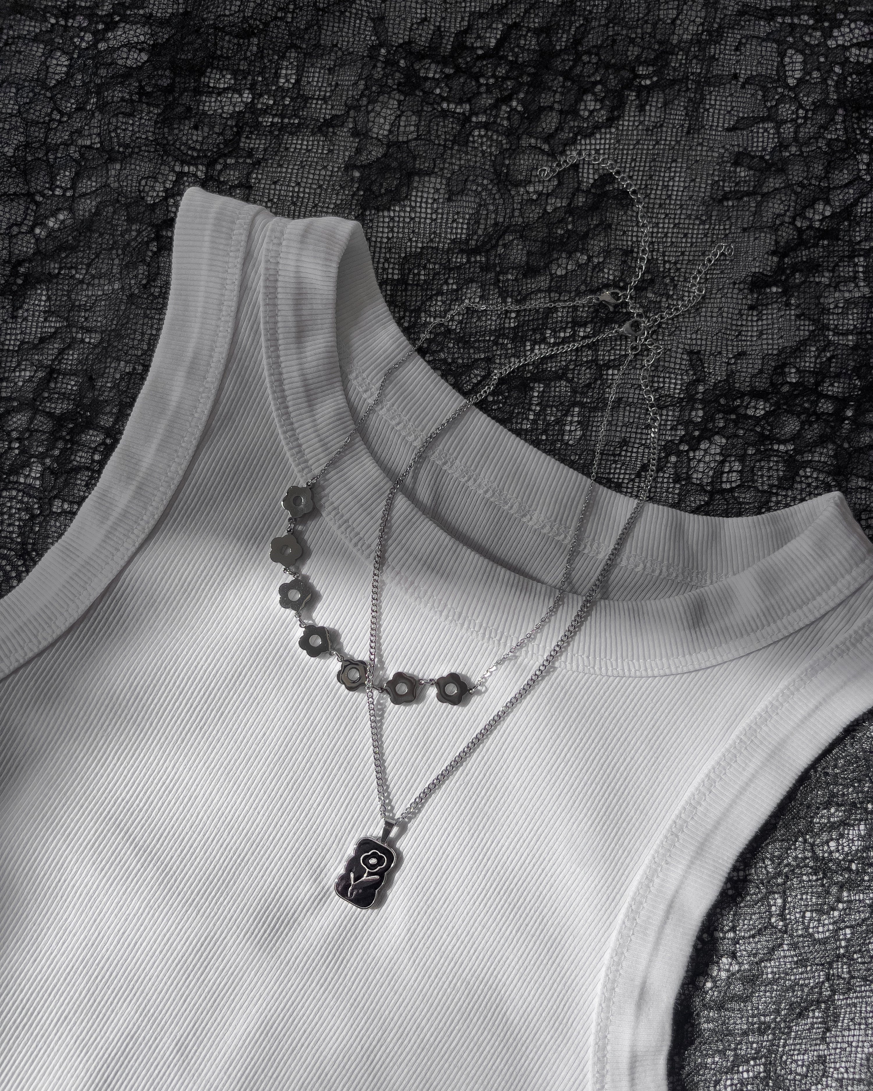 Daisy Chain Necklace