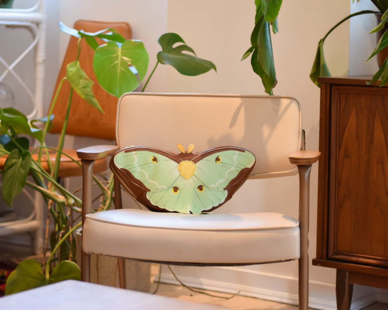 Luna | Shaped Moth Bag